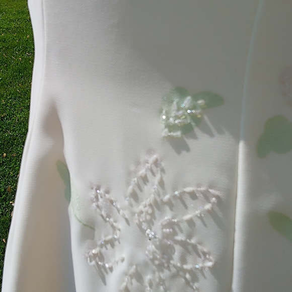 Formal Dress by St. Patrick - Picture 11 of 14